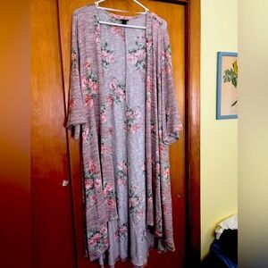 Torrid size 2 kimono.  Barely worn.  Great shape